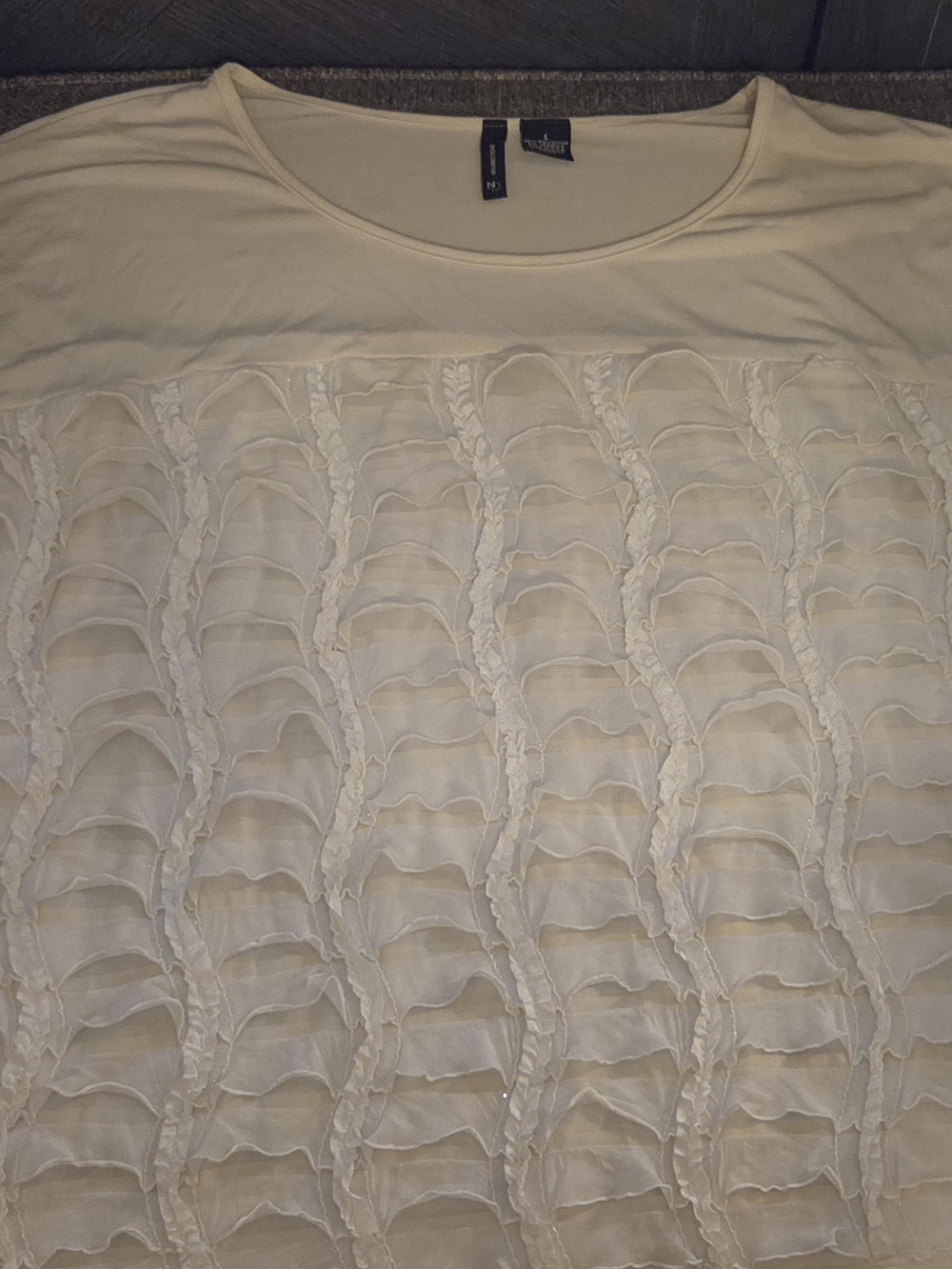 Worthington Cream Ruffle Front Women's Top